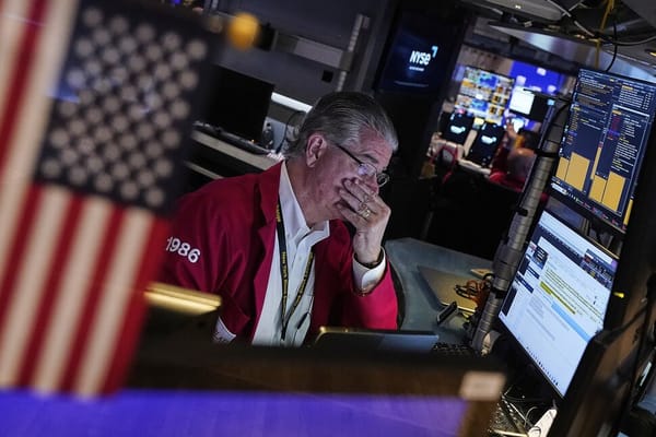 Moody’s Downgrades U.S. Credit Rating: Market Turbulence and Fiscal Reckoning