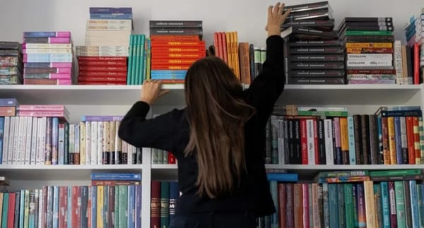 Russian Bookshops Ordered to Purge Western Bestsellers Amid Censorship Drive